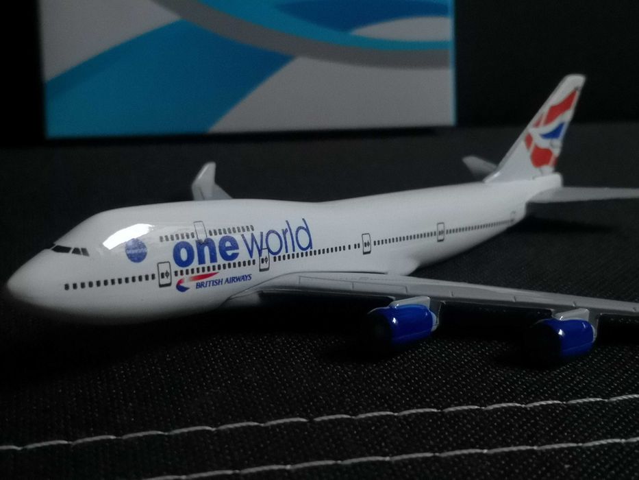 Model samolotu samolot metalowy ok. 16 cm jak One World