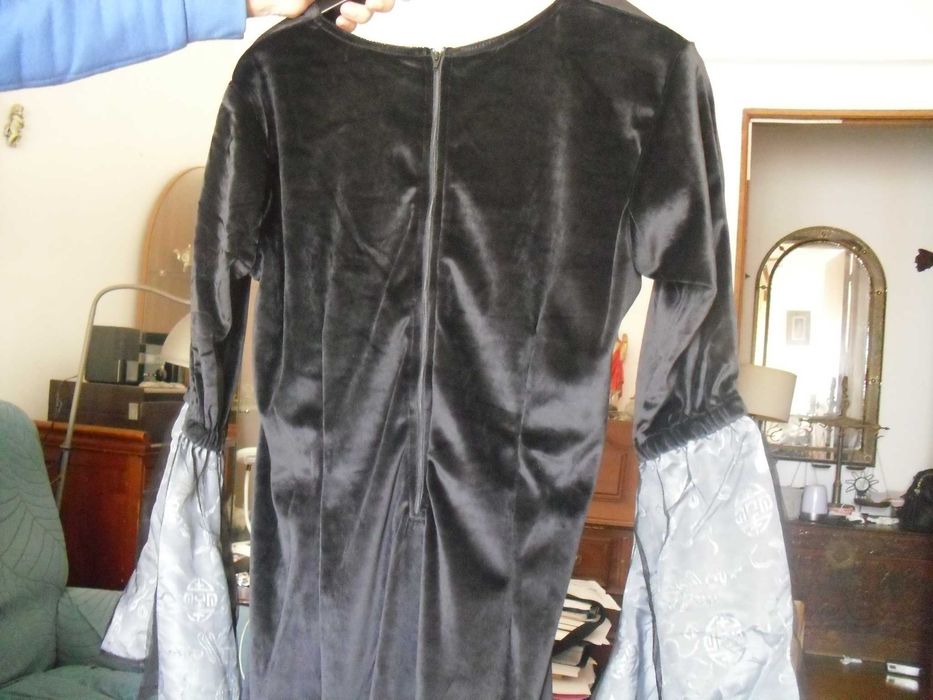 Vestido Gótico Medieval