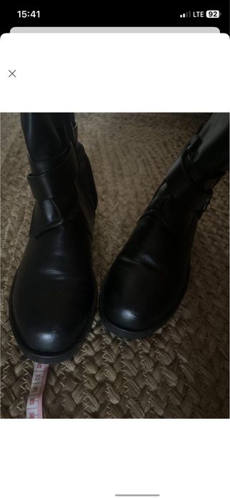 Чоботи з кнопками