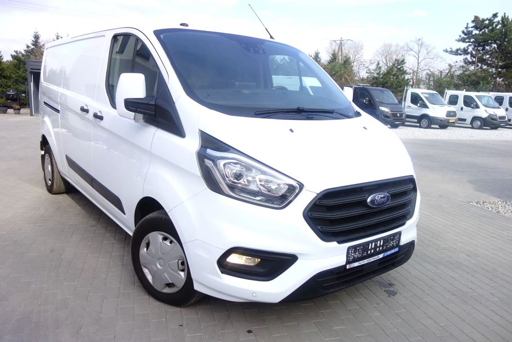 Ford Transit Custom Long 2.0 ecoblue 130 KM Klima  18 Rok Long
