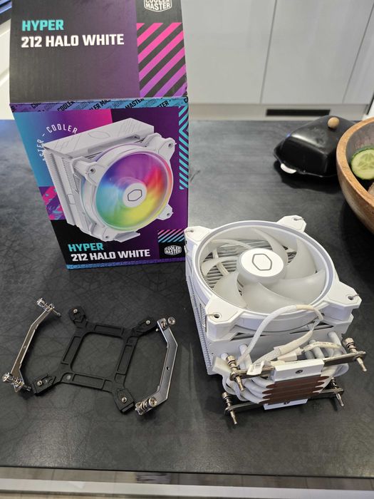Chłodzenie Radiator Cooler Master Hyper 212 Halo White RGB | Intel / AMD | AM5 / AM4 / LGA1700