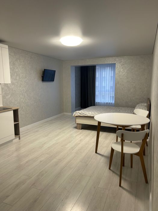 Оренда квартири подобово (центр) новобудова