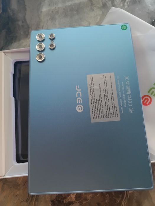 Планшет 10 дюймів 4/64