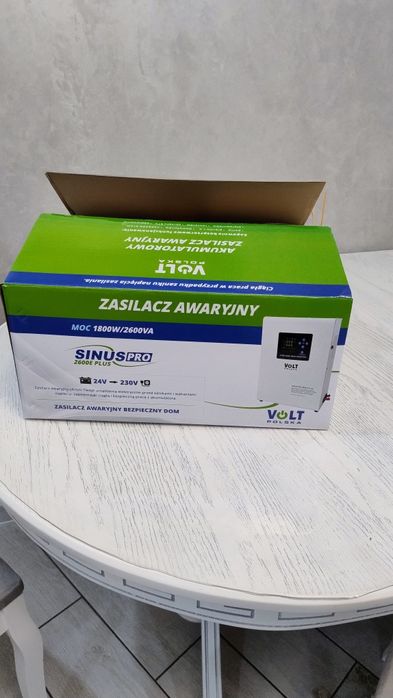 ДБЖ гібридний безперебійник  Volt Polska sinus pro 2600v