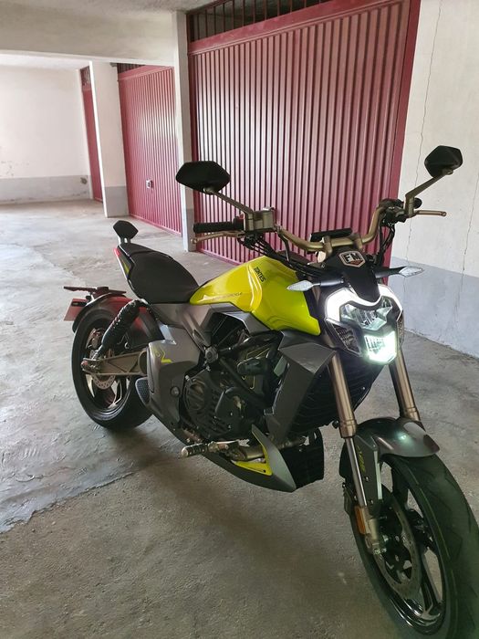 Moto  Zontes 310 V