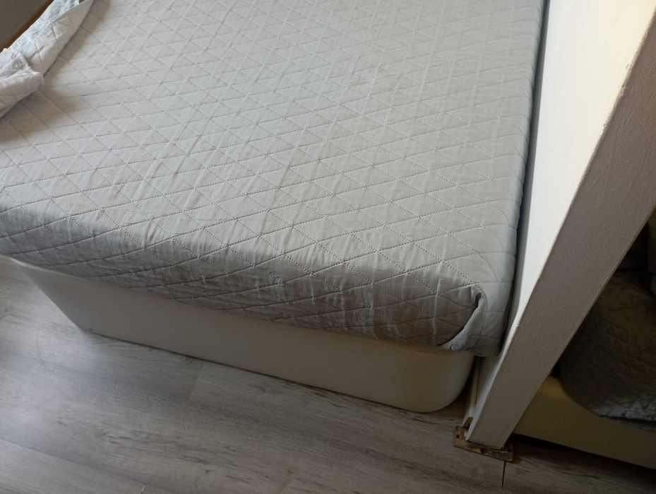Conjunto sommier e cabeceira
