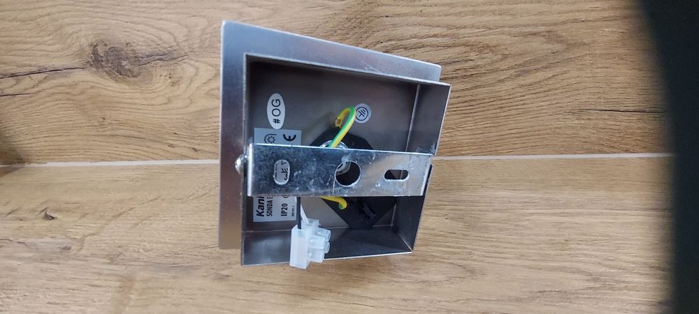 Lampa reflektor 3sztuki.