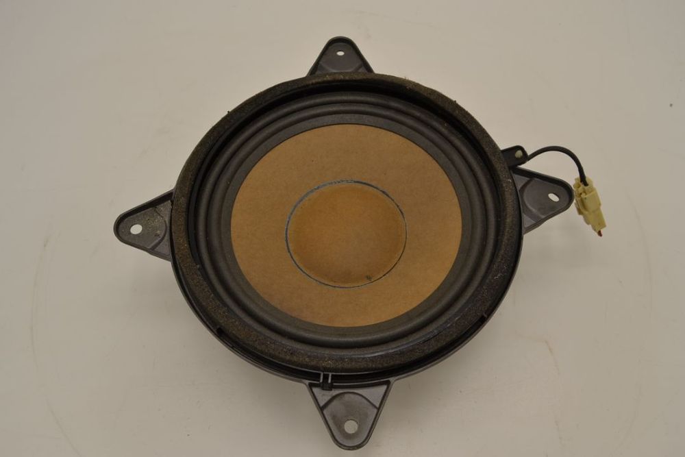 Subwoofer mark levinson Lexus GS  300 430 450h