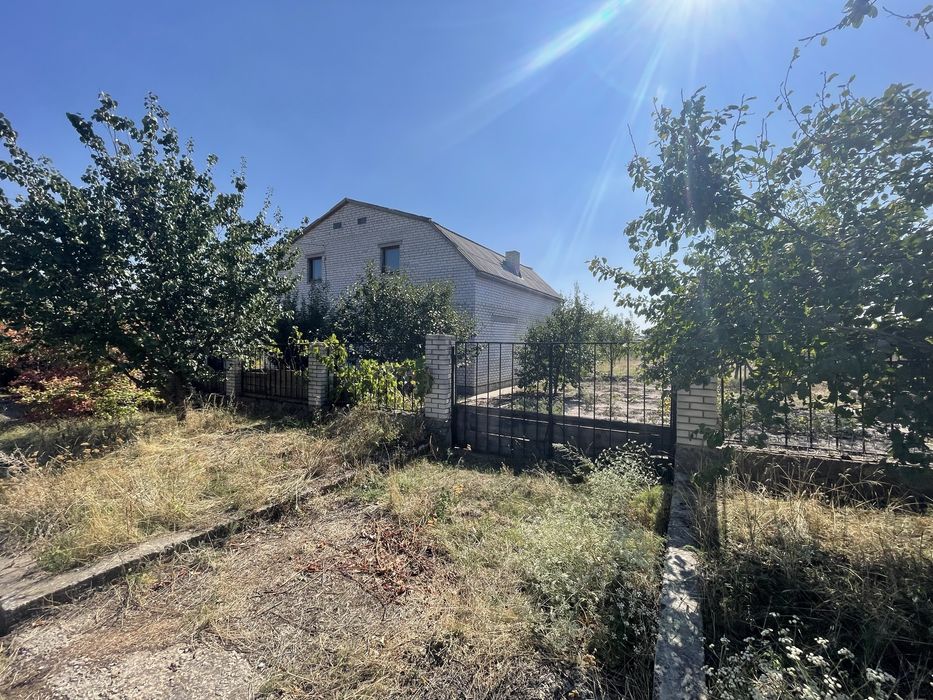 Участок с домом по ул. Абрикосовая. Верхняя Хортица