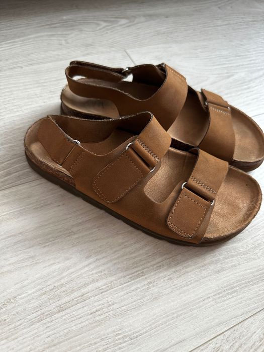 Сандалі, босоніжки ZARA для хлопчика! 36р.! Стан:4