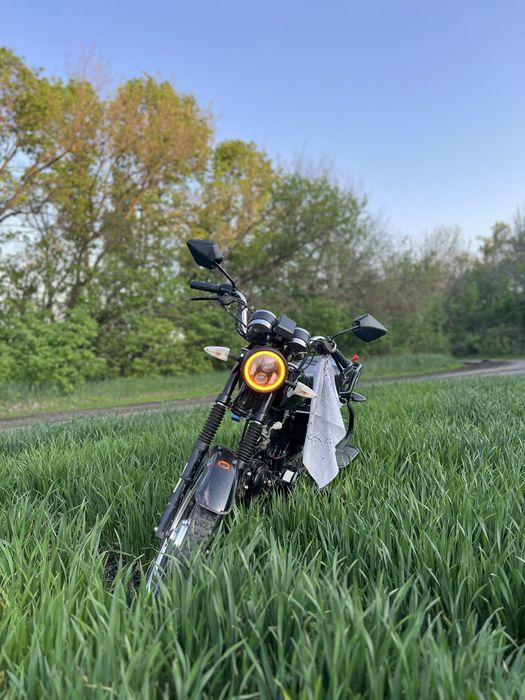 Musstang mt-125