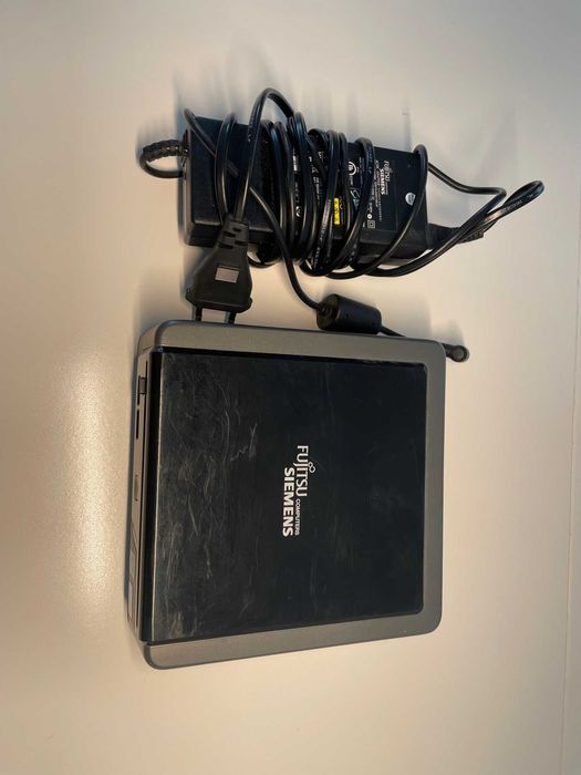 Komputer Fujitsu Siemens MPC-D1001