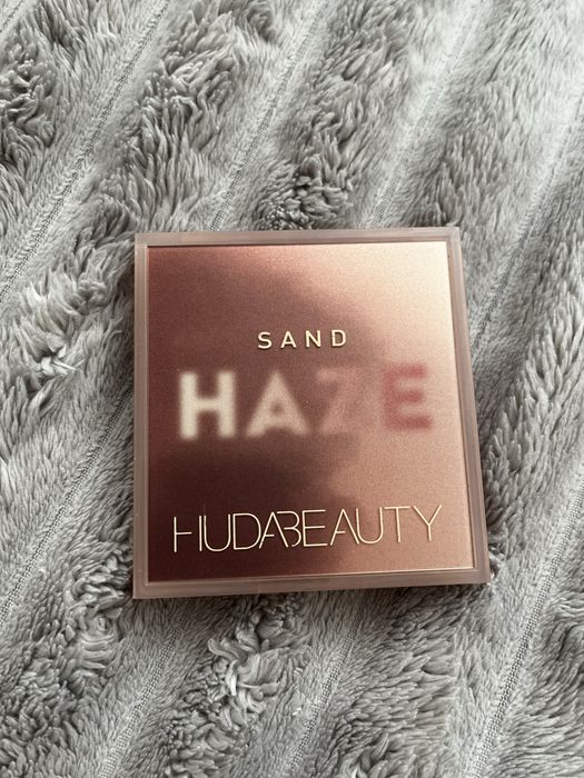 Paleta cieni HudaBeauty