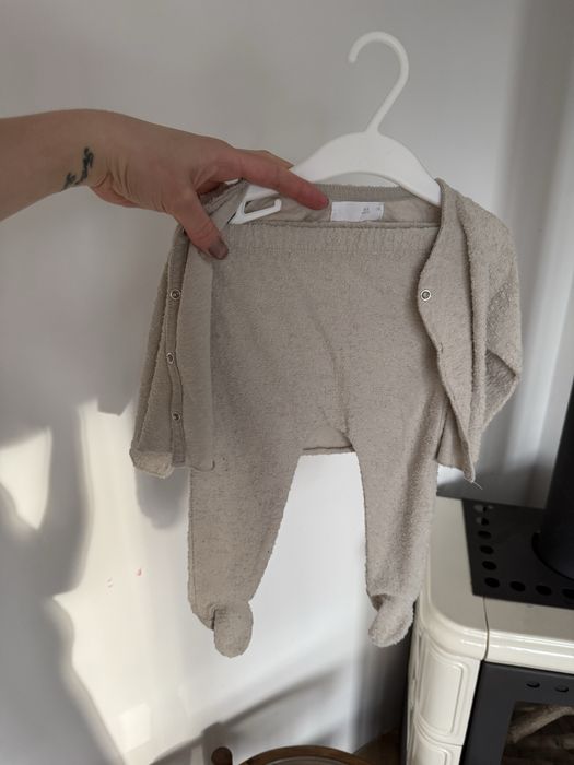 Komplet Zara 68 sweterek polspiochy