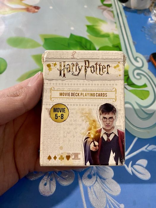 Игральные карты с картинками из Гарри Поттера