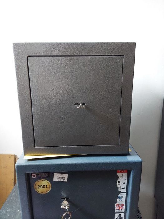 Продам сейф для зброї