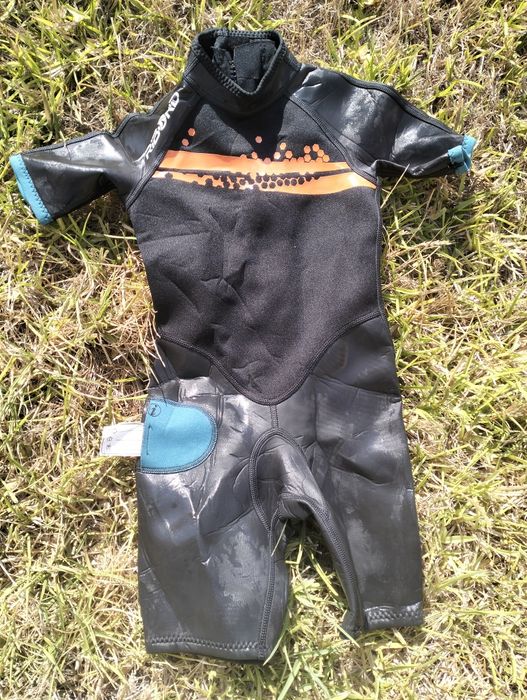 Fatos fatos de surf - Onda e triboard 
Fato triboard - 6/7 a