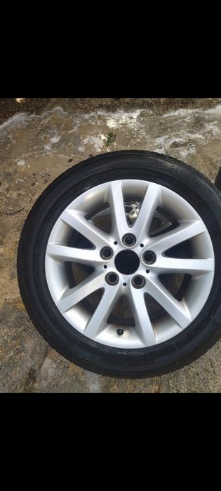 Jantes 16x120 com pneus em fim de vida