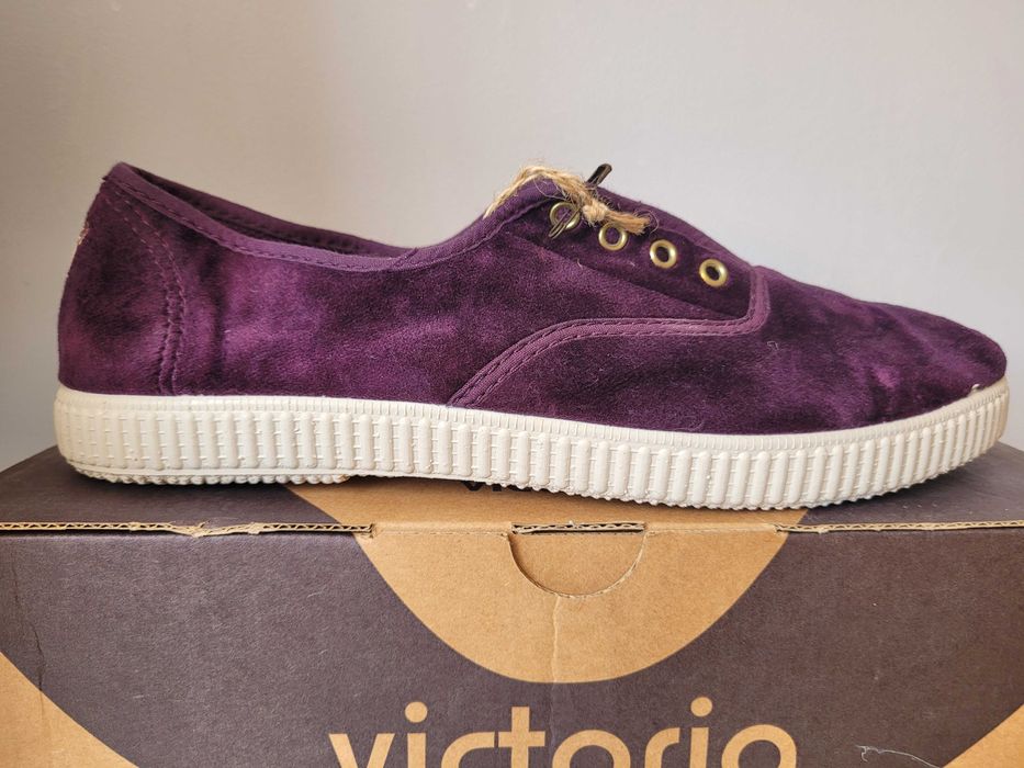 Buty tenisówki trampki Victoria NOWE rozmiar 39