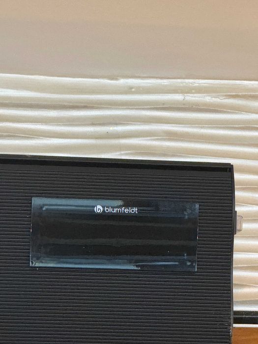 Aquecedor de Parede - Cosmic Beam 2400W  Infravermelho de Parede Preto