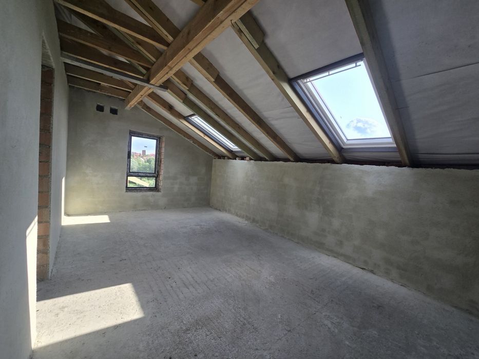 Продаж котеджу Зубра ДО КІЛЬЦЕВОЇ