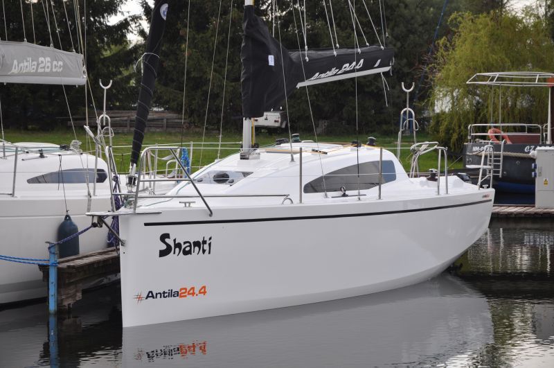 Antila 24,4 - czarter Mazury