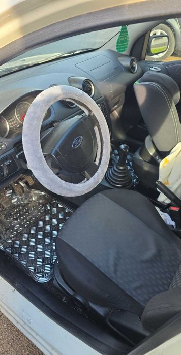 Ford fiesta 2005