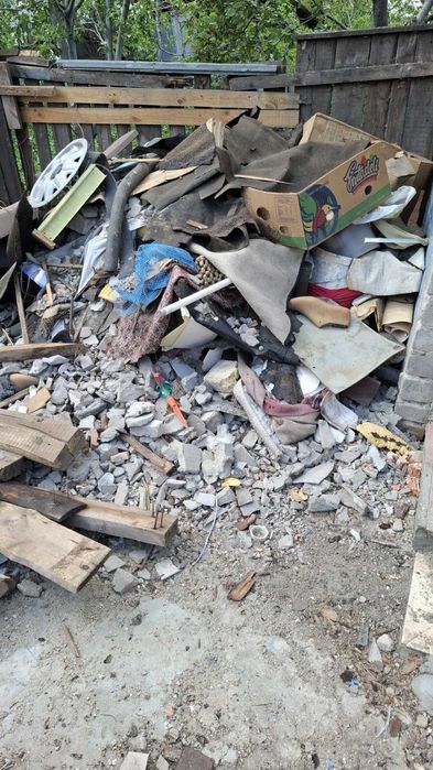 Уборка дворов,участков,территории