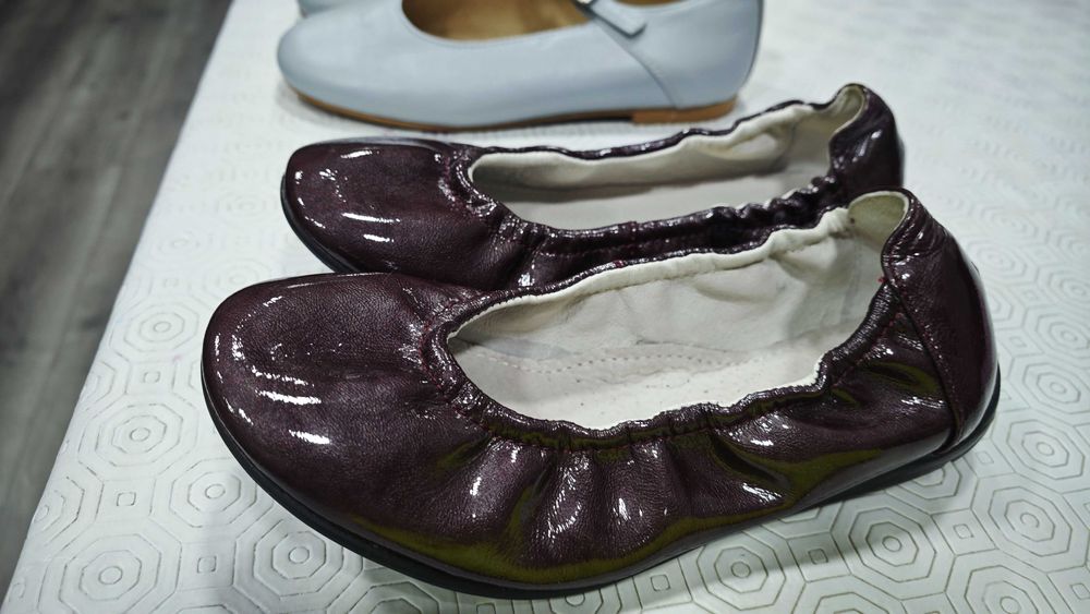 TODOS sapatos de menina 32/33