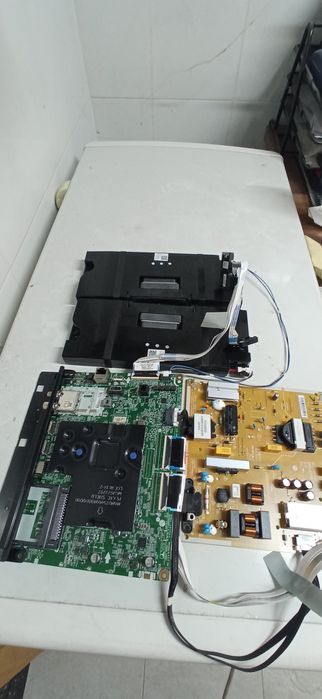 Peças TV LG 55UR78006LK