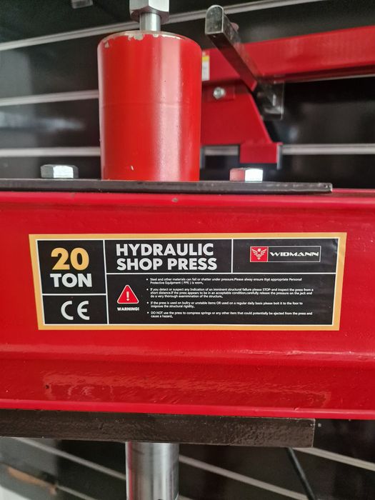 Prensa de 20 toneladas nova