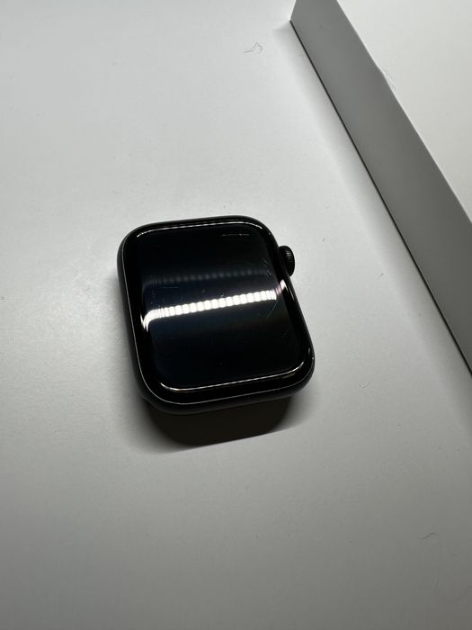 Apple Watch SE GPS, Celluar, 44mm