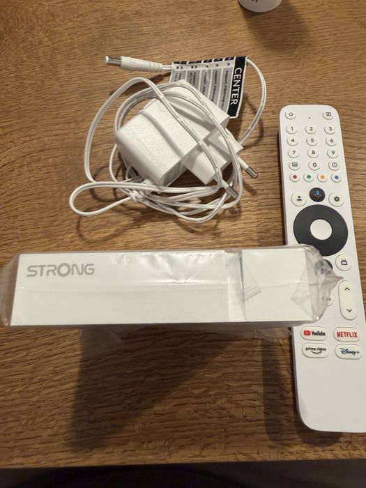 Smart TV Odtwarzacz multimedialny 4K STRONG LEAP-S3+