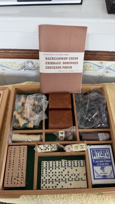 Tabuleiro multi-jogos