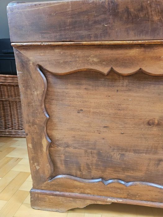 Stara skrzynia kufer  - duża 123/ 80 cm