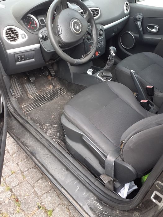 Renault clio comercial