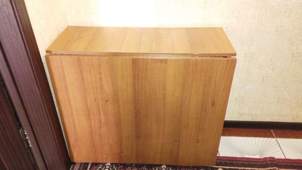 срочно продам стол