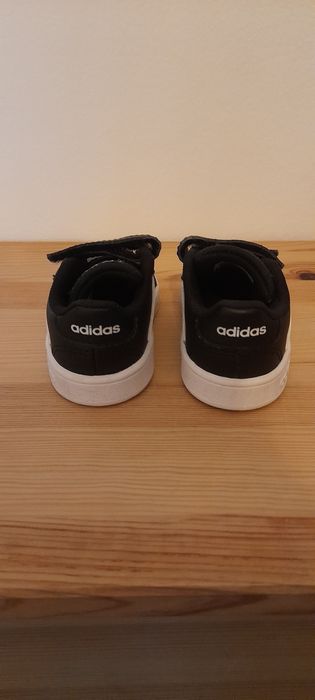 Sapatilhas Adidas criança Tam.19