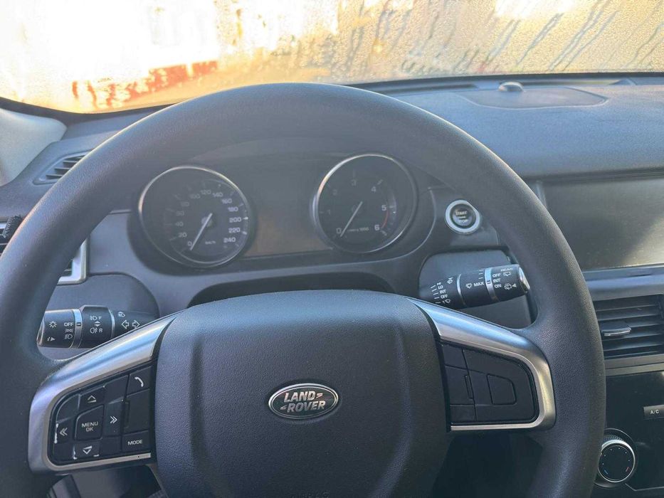 Land Rover Discovery Sport 2016 – Para Peças / Motor Avariado