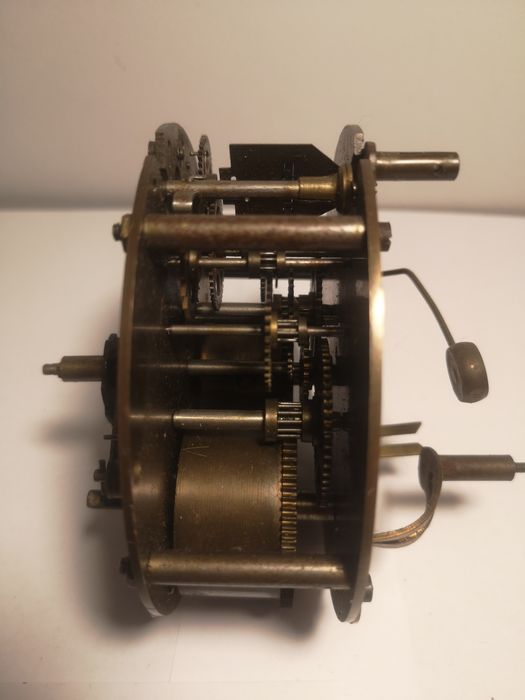 Mechanizm zegara HAU 5