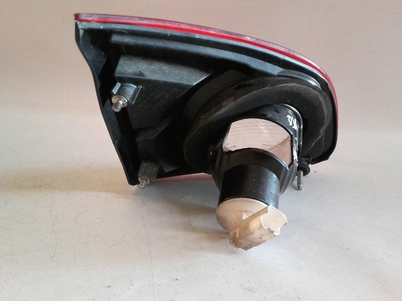 Farolim da mala direito NISSAN Qashqai III (J12)