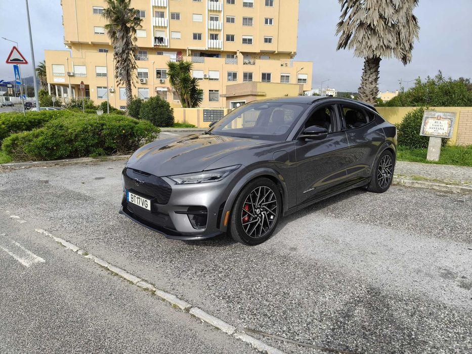 Ford Mustang Mach-E GT 98,7kwh AWD - IVA DEDUTIVEL — photo 2