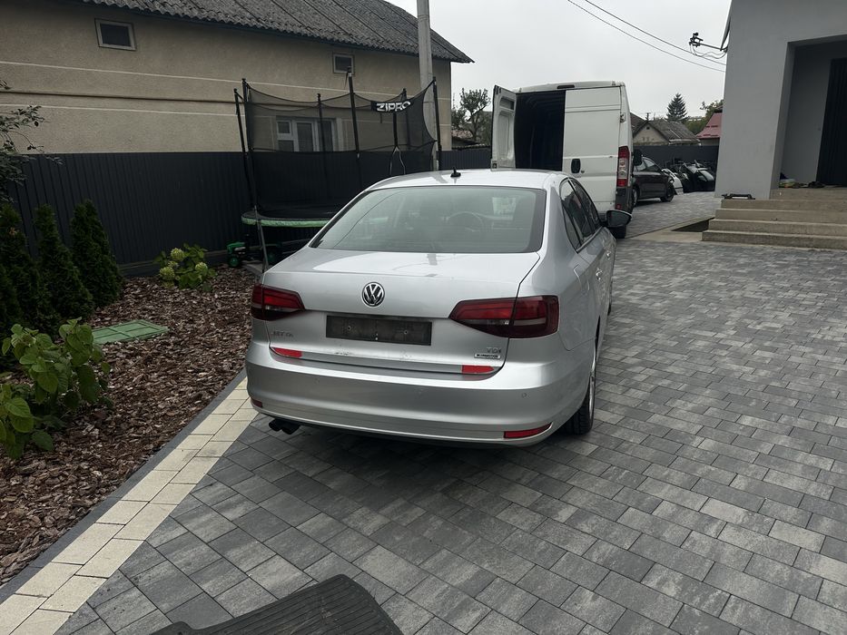 Розборка vw JETTA 6 Шрот джетта 6 запчстини джета 6