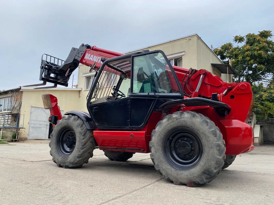 Телескопічний навантажувач Manitou MT 1740 SLT