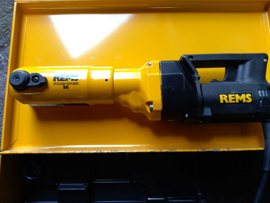 Zaciskarka rems + 3 szczęki, cęgi