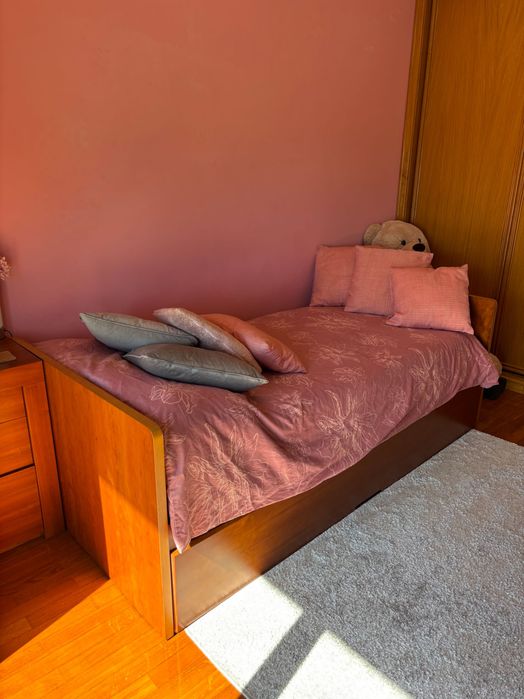 Cama de solteiro extensível para casal