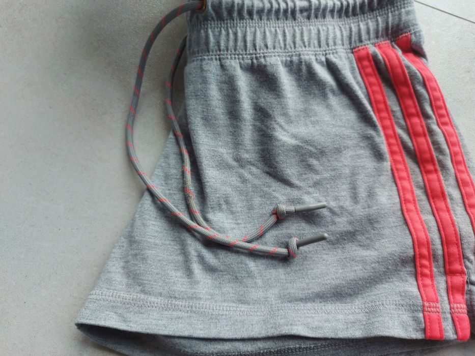 Spodenki Adidas Essentials Climalite