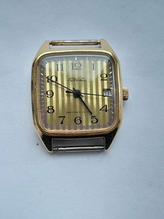 Часы женские Ракета, позолота Au1