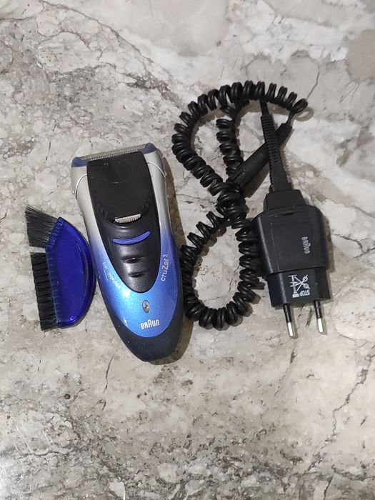 Бритва Braun cruZer3