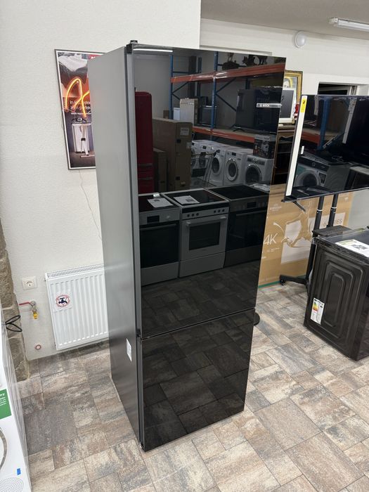 Холодильники Bosch , Siemens нові бу,